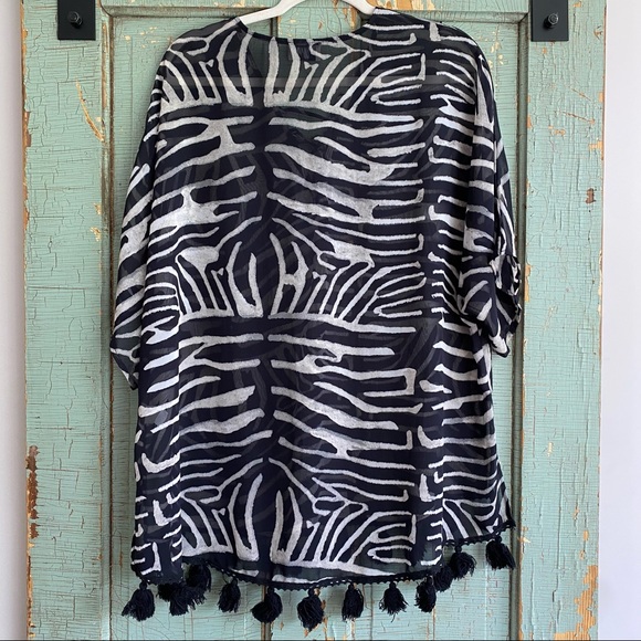 Show Me Your Mumu Zebra Print Tennessee Tassel Tunic XS - Picture 8 of 9